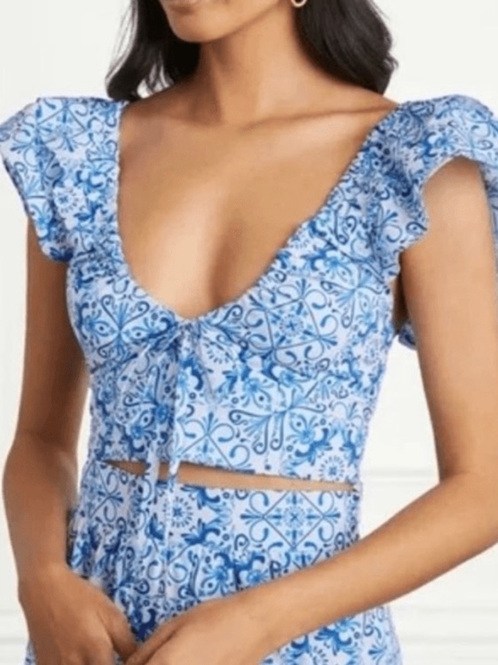 Hill House Alexa blue white ruffle shoulder crop top size small paisley swirl